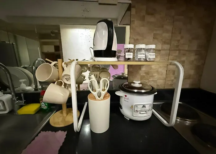 Sea Residences Moa Staycation At Pasay By R&d Manila